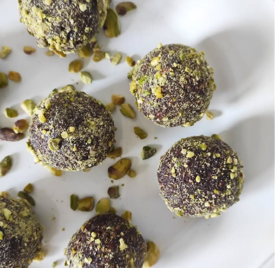 Pistachio Balls